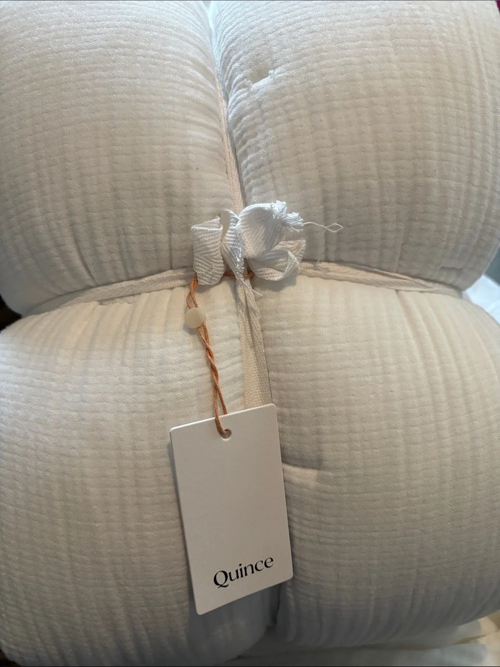 NWT QUINCE Organic Airy Cotton Gauze Dream Quilt White Twin